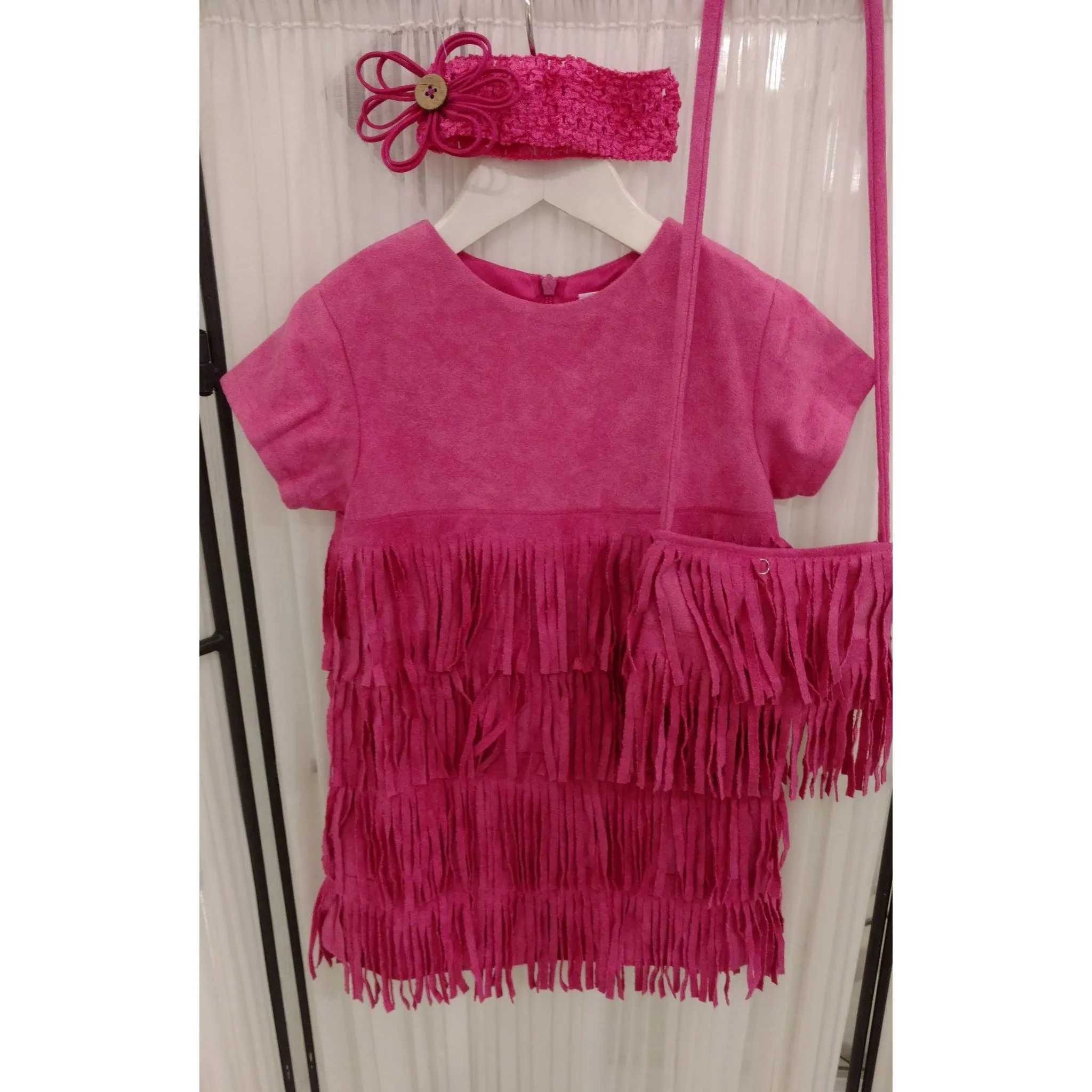 Cach Cach Twirly Fringe Purse