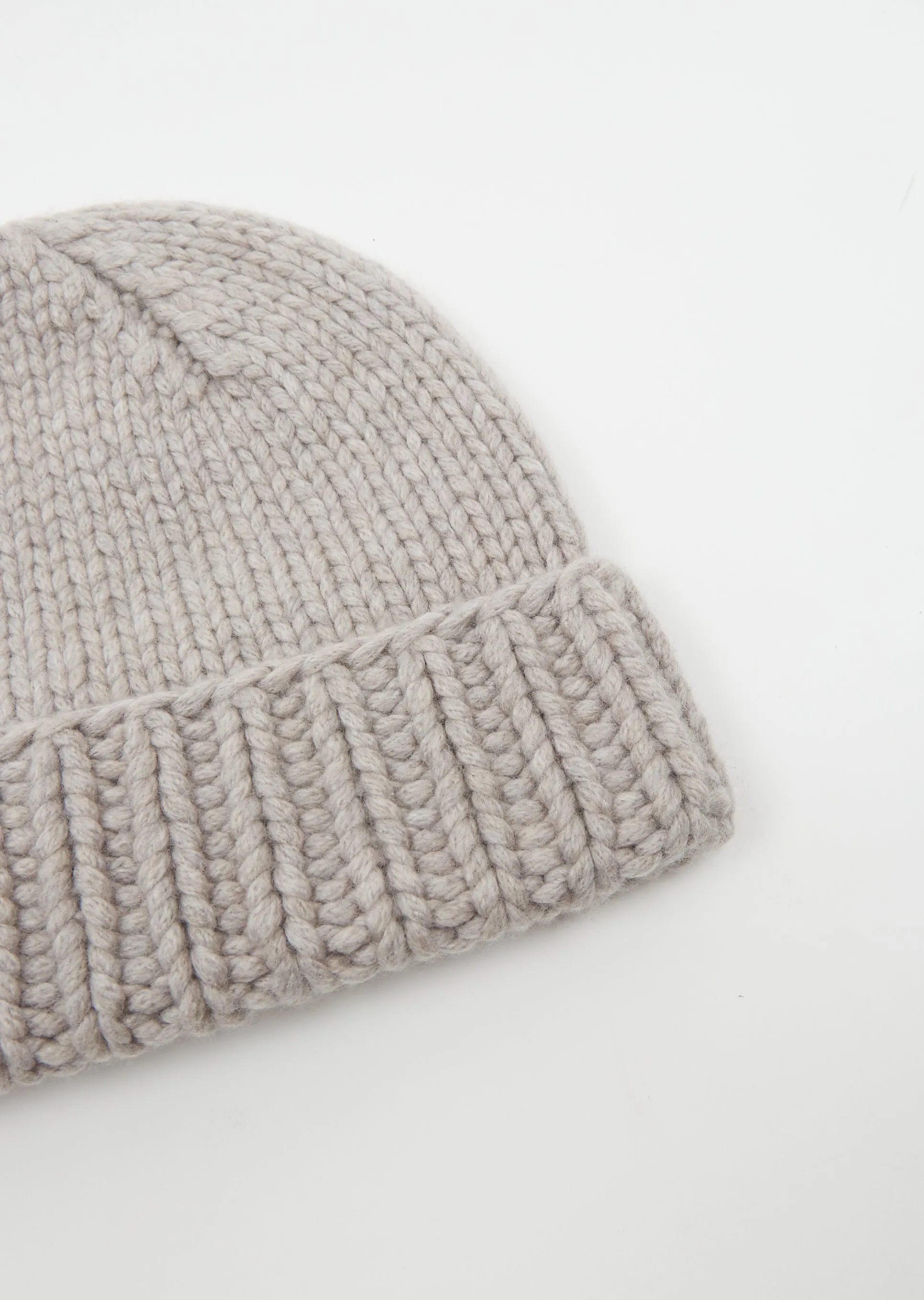 Polly Cashmere Beanie — Poivre